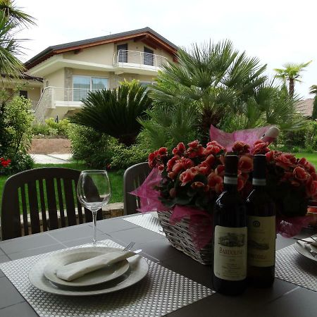 King' S Apartment Sirmione Exterior photo