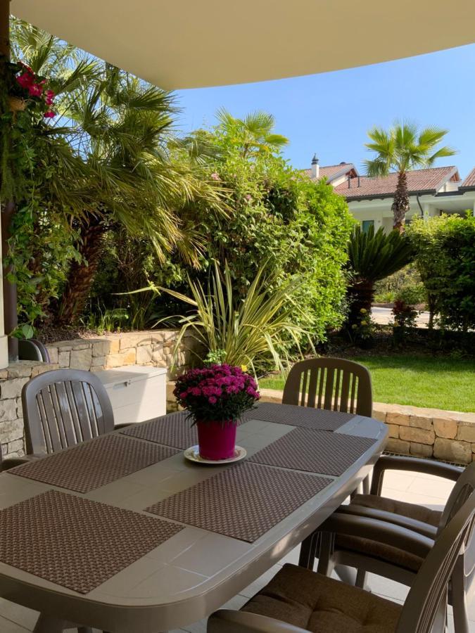 King' S Apartment Sirmione Exterior photo